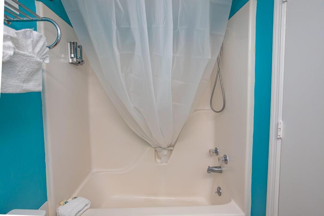 Direct Oceanfront Sea Mist Resort 21105 默特尔比奇 外观 照片